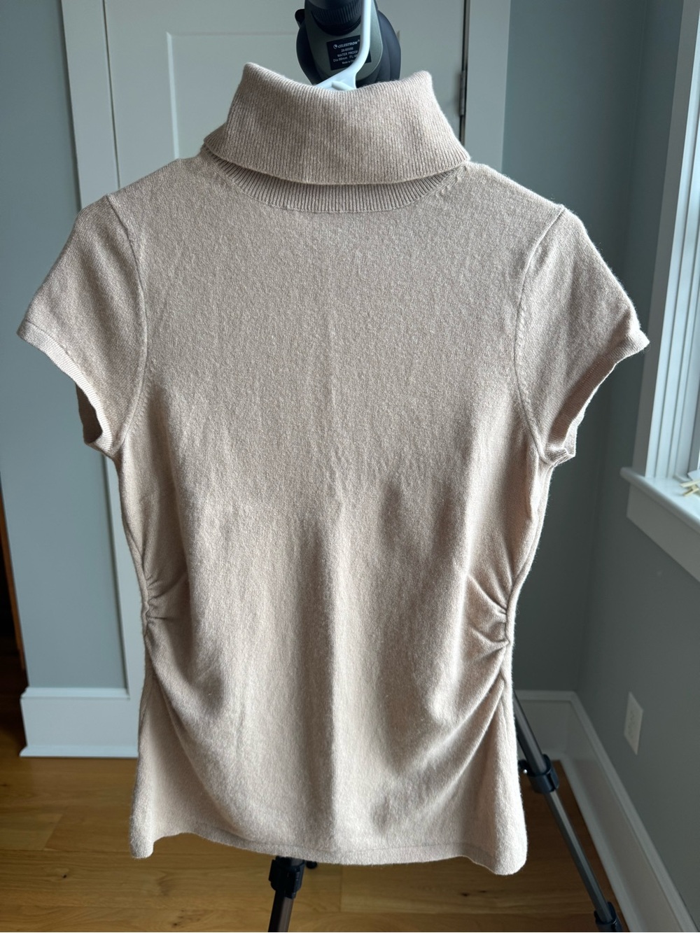 Ann Taylor Cashmere Short-Sleeve Turtleneck Sweater - Tan - Picture 1 of 6